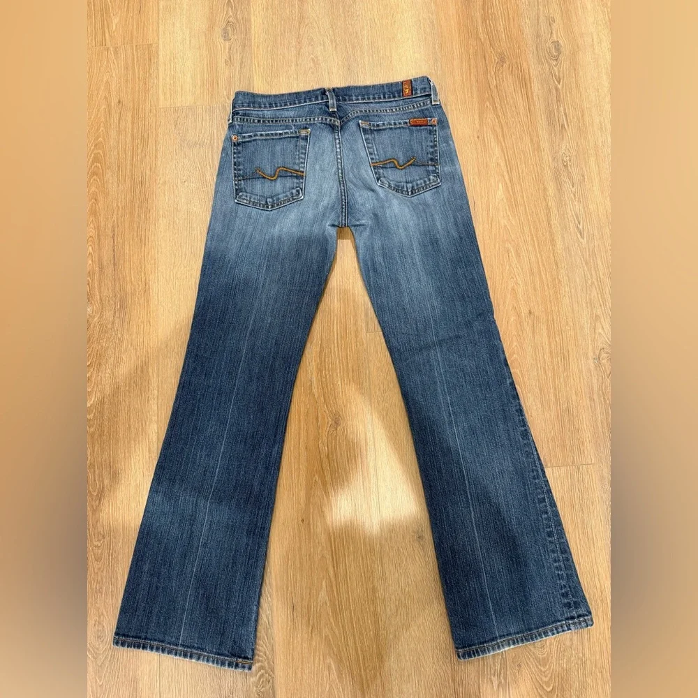 7 for All Mankind Denim Low Rise Flare Wide Leg Jeans in Dark Blue - Picture 2 of 3